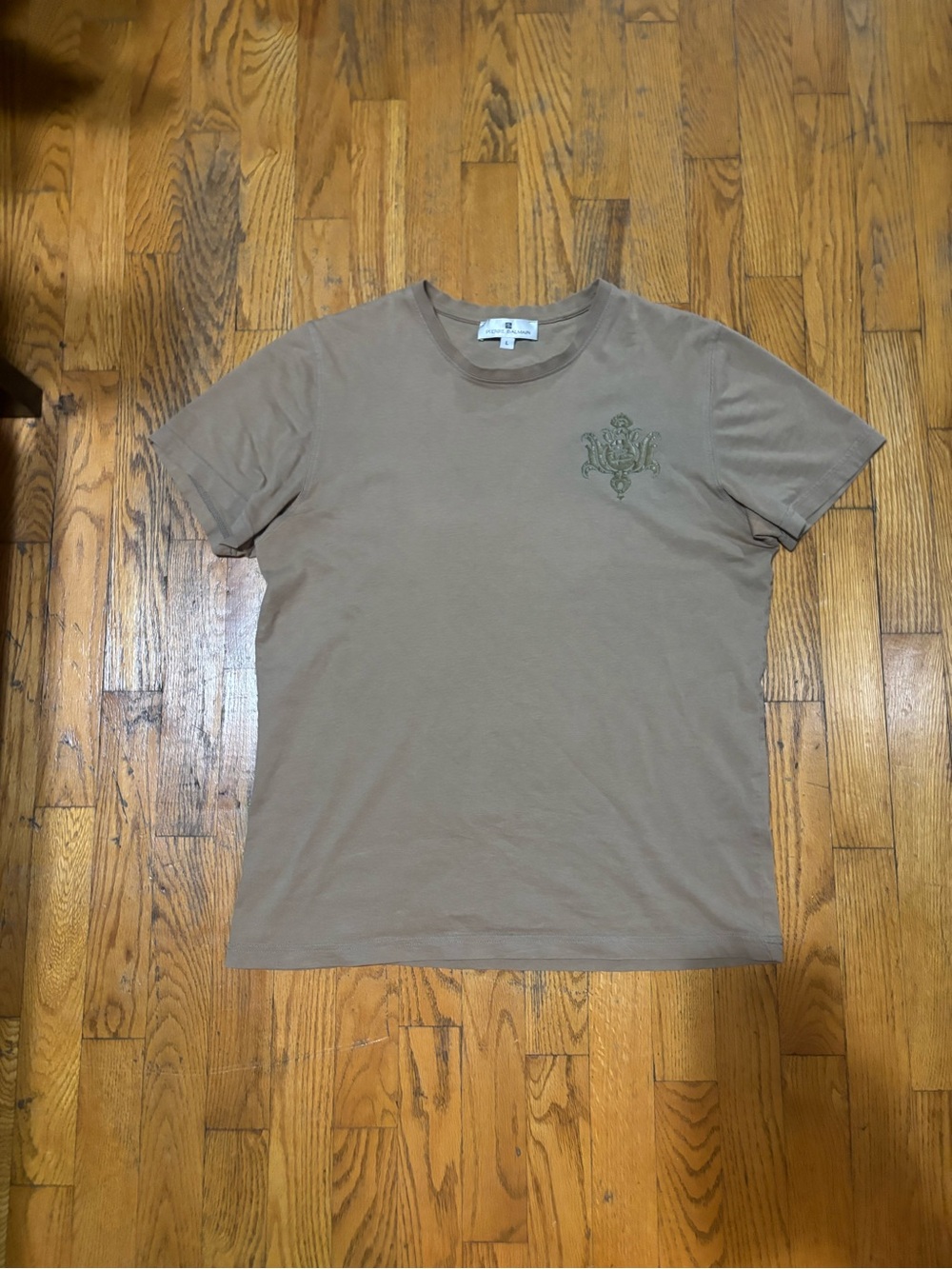 Pierre Balmain Taupe Short Sleeve Crewneck T-Shirt with Embroidered Crest